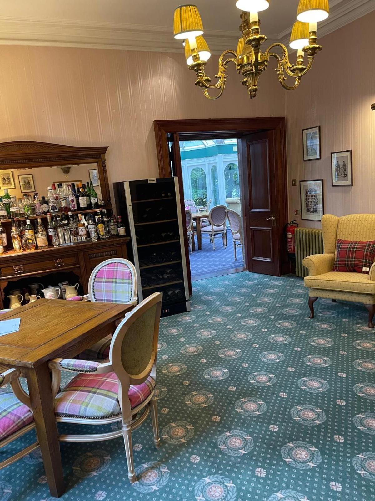 雷文斯科特之家酒店 Grantown-on-Spey 外观 照片
